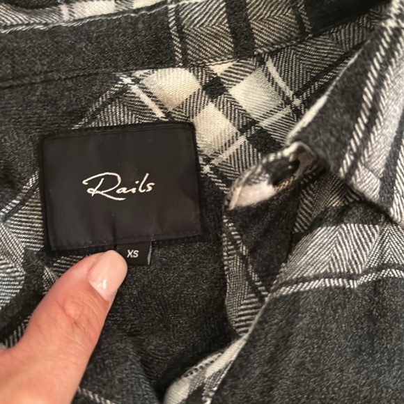 Rails Hunter Long Sleeve Button Up Flannel Ash & Bone Top - Picture 5 of 6